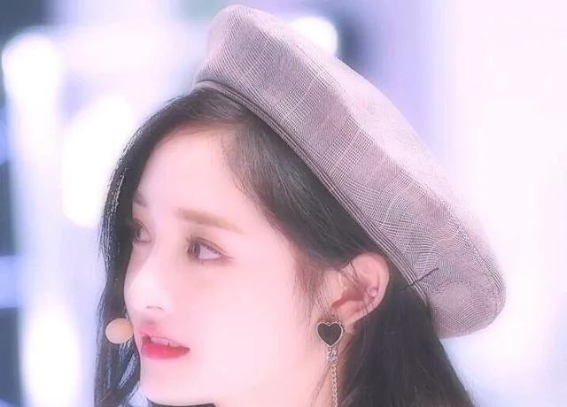 冰雪蜜城主题曲原唱,热恋冰淇淋网红歌手 冰雪蜜城主题曲原唱,热恋冰淇淋网红歌手 - 爱唱歌