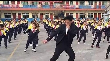 抖音极速版怎么录制自己的声音,唱歌技巧慢动作 抖音极速版怎么录制自己的声音,唱歌技巧慢动作 - 爱唱歌