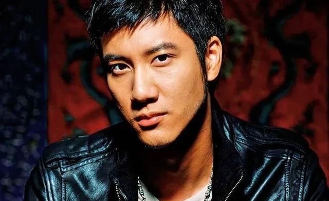 2009年伤感女歌,最后一刻才明白网络歌曲 2009年伤感女歌,最后一刻才明白网络歌曲 - 爱唱歌