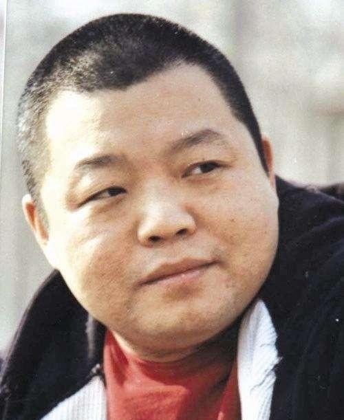 周信芳唱腔为什么沙哑,网红咽喉嗓音歌手 周信芳唱腔为什么沙哑,网红咽喉嗓音歌手 - 爱唱歌