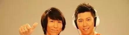 学习美声的都怎么唱意大利语的歌曲啊?意大利语都是现学的吗,意大利美声网红歌手 学习美声的都怎么唱意大利语的歌曲啊?意大利语都是现学的吗,意大利美声网红歌手 - 爱唱歌