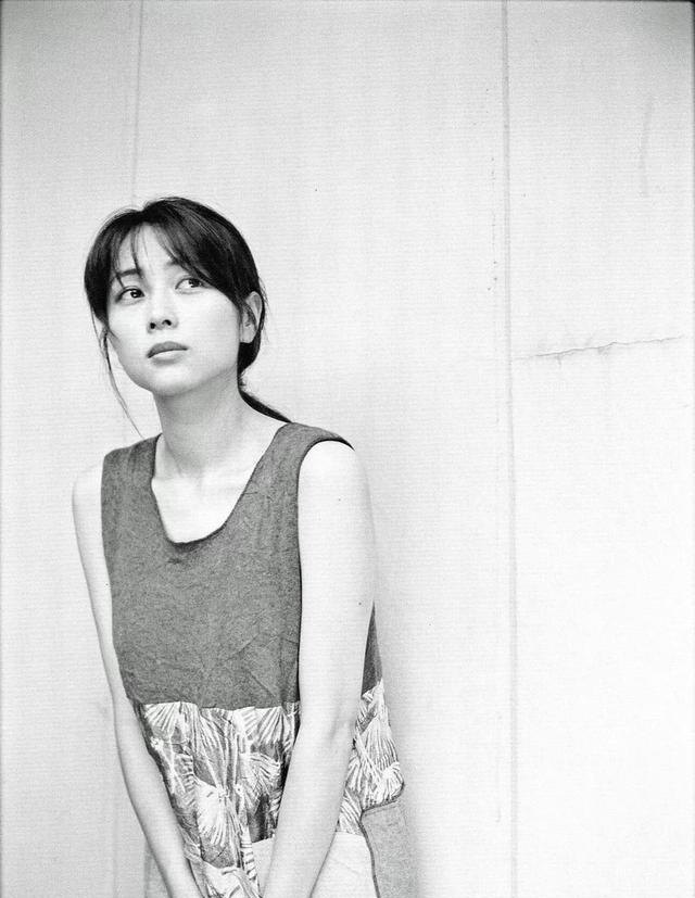 适合结婚官宣的歌曲_结婚的时候用的喜庆的歌曲有哪些 - 爱唱歌