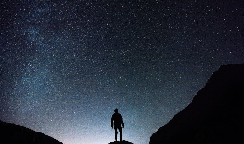 他若星辰歌词 他若星辰歌词 - 爱唱歌