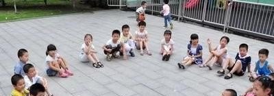 小学活动课上老师可以带学生玩什么游戏活跃气氛 小学活动课上老师可以带学生玩什么游戏活跃气氛 - 爱唱歌