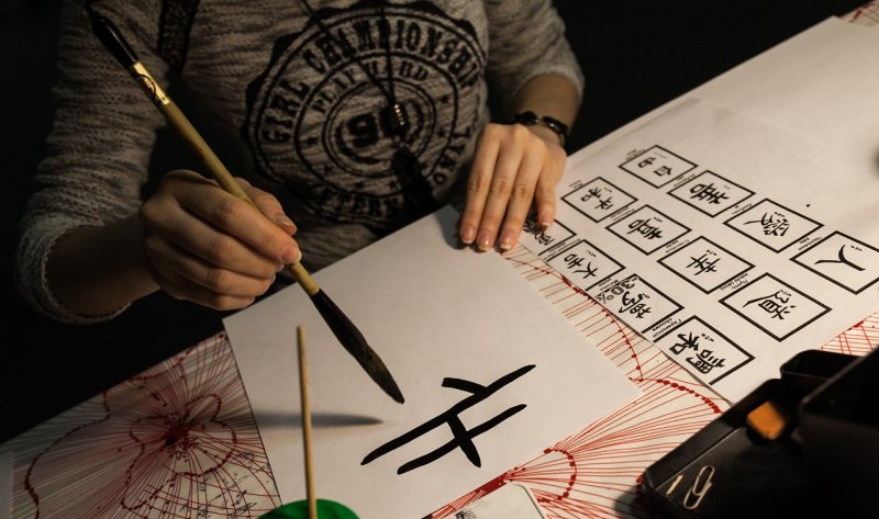 歌曲中有恰恰两个字的 - 爱唱歌