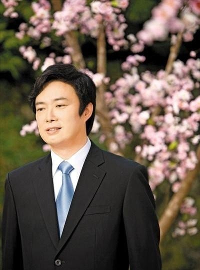 情歌轻轻唱原唱 情歌轻轻唱原唱 - 爱唱歌