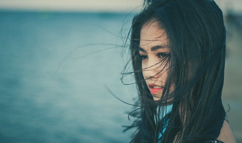 张学友唱过一首歌“伤离别，离别就会在眼前，说再见，再见不会太遥远……”好像是这样。高手帮忙找找 - 爱唱歌