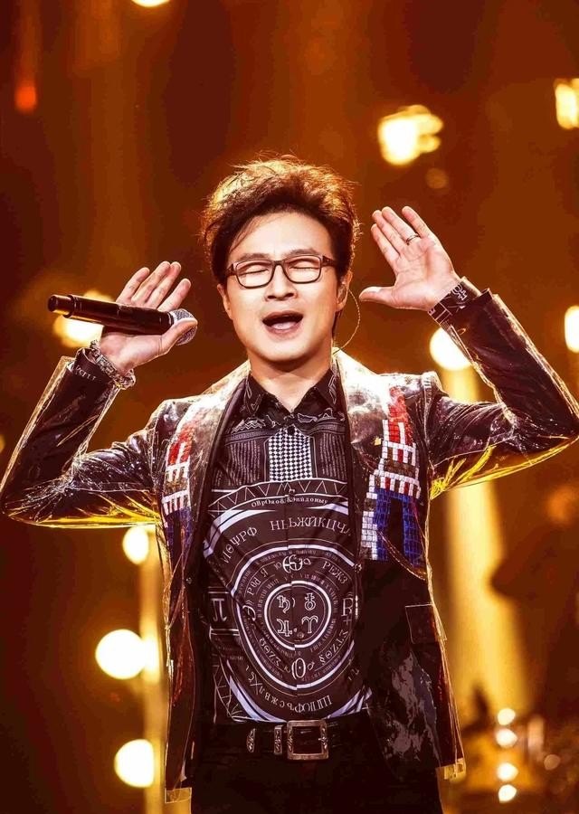怎么评价汪峰唱的春天里,这是一首怎样的歌曲呢 怎么评价汪峰唱的春天里,这是一首怎样的歌曲呢 - 爱唱歌
