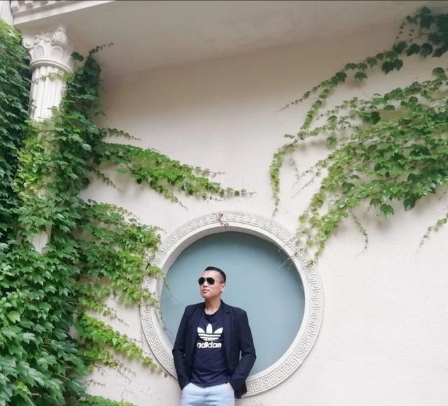 张磊《旅行》的这首歌的歌词是什么意思 张磊《旅行》的这首歌的歌词是什么意思 - 爱唱歌
