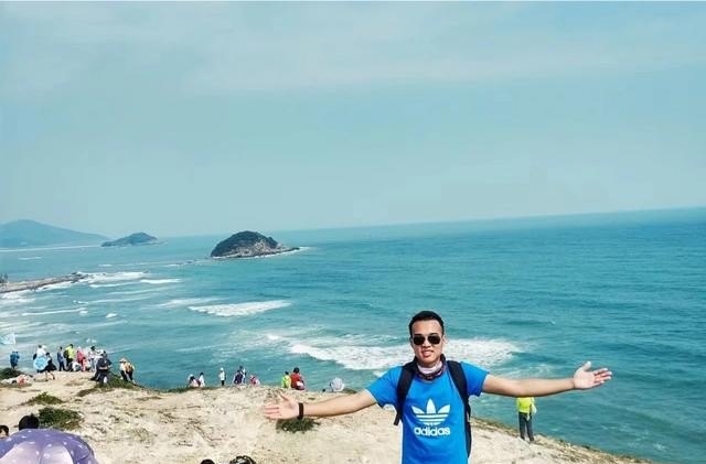 张磊《旅行》的这首歌的歌词是什么意思 张磊《旅行》的这首歌的歌词是什么意思 - 爱唱歌