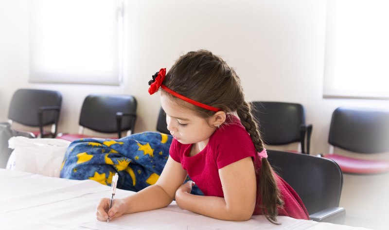 我学小鸭子学走路是哪首歌的歌词 我学小鸭子学走路是哪首歌的歌词 - 爱唱歌