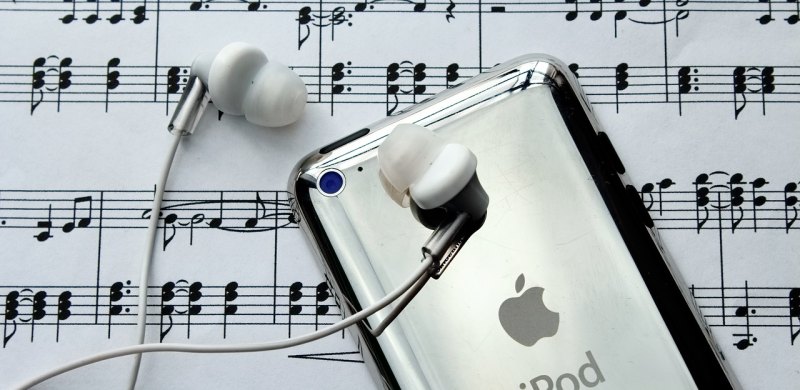 iphone有线耳机直播唱歌时应调明亮还是均衡 iphone有线耳机直播唱歌时应调明亮还是均衡 - 爱唱歌