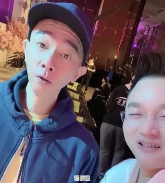 有人说,一些网红已经超过了一些音乐艺术家,你是如何看待网红的 有人说,一些网红已经超过了一些音乐艺术家,你是如何看待网红的 - 爱唱歌