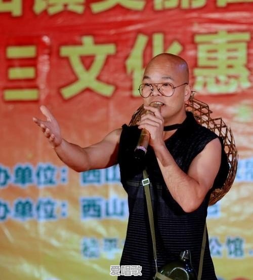 广西百万网红歌手 广西百万网红歌手 - 爱唱歌