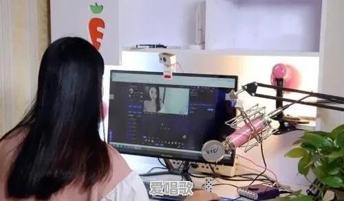 我喜欢唱歌,怎么通过网络赚些钱呢 我喜欢唱歌,怎么通过网络赚些钱呢 - 爱唱歌