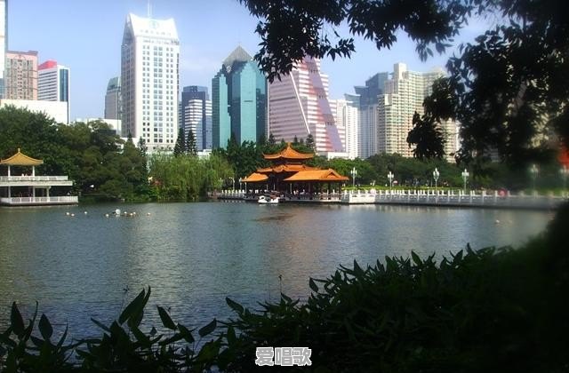 为什么都说逃离北上广，为什么没有深圳呢？难道深圳在一线城市中最轻松的吗 - 爱唱歌