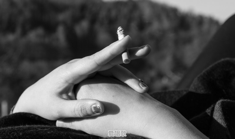 如果有个女生一直模仿你穿衣听歌,甚至连朋友圈发的内容都要模仿,这是什么心态 如果有个女生一直模仿你穿衣听歌,甚至连朋友圈发的内容都要模仿,这是什么心态 - 爱唱歌
