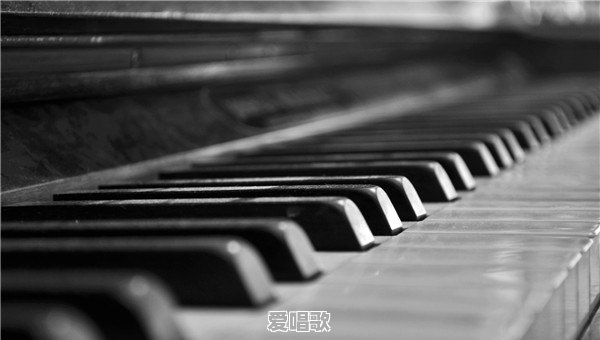 在你心里排名前二十的英文歌是哪几首歌 在你心里排名前二十的英文歌是哪几首歌 - 爱唱歌
