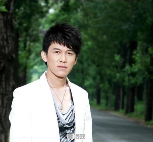 如果一个歌手被爆出人品不好等丑闻,我们还应该去听他的歌吗 如果一个歌手被爆出人品不好等丑闻,我们还应该去听他的歌吗 - 爱唱歌