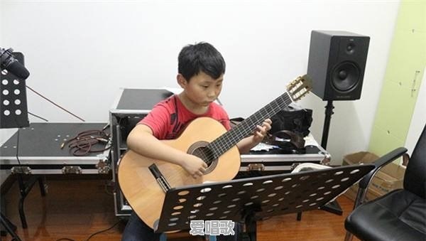 孩子音乐启蒙,选什么乐器最好 孩子音乐启蒙,选什么乐器最好 - 爱唱歌