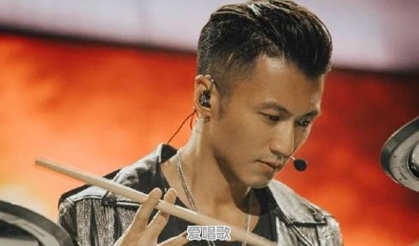 谢霆锋现在属于什么咖位 谢霆锋现在属于什么咖位 - 爱唱歌