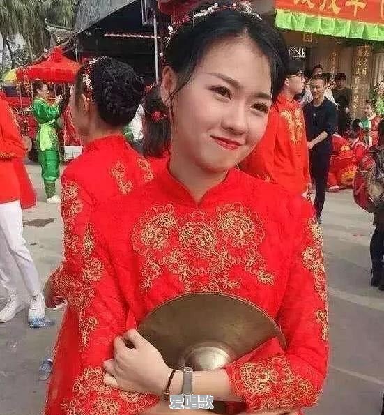 抖音里突然爆红让你很意外的网红是谁 抖音里突然爆红让你很意外的网红是谁 - 爱唱歌