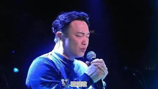 能否推荐十首你喜欢的伤感歌曲 能否推荐十首你喜欢的伤感歌曲 - 爱唱歌
