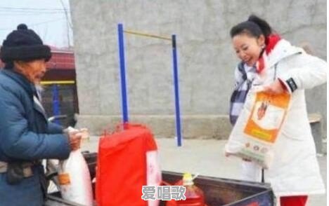 吃大蒜网红歌手 吃大蒜网红歌手 - 爱唱歌