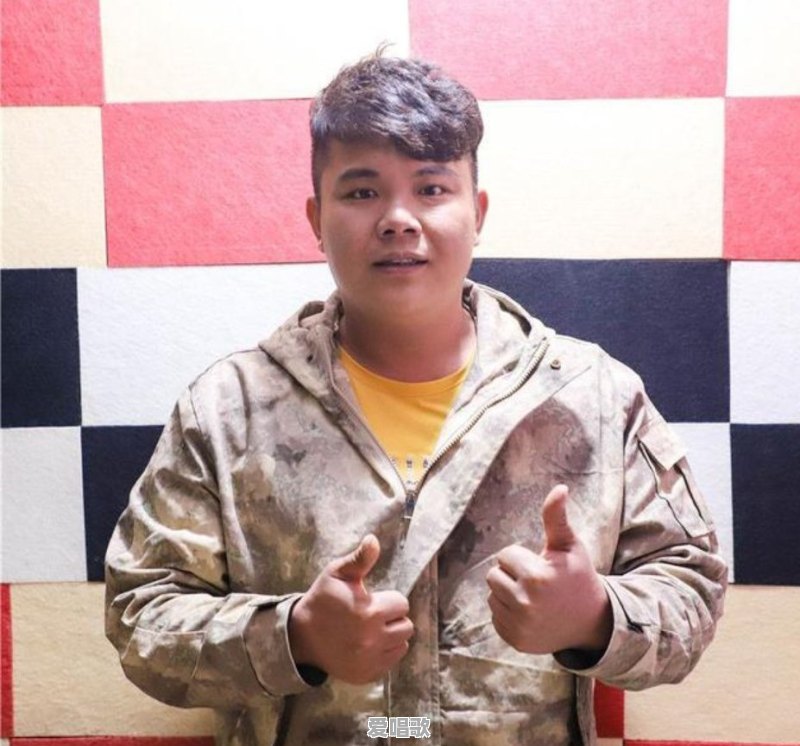 广西除了桂平光头哥,还有哪些头条自媒体大咖 广西除了桂平光头哥,还有哪些头条自媒体大咖 - 爱唱歌