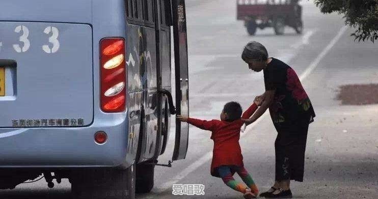 广东正宗豉油鸡的做法是怎样的，需要注意什么 - 爱唱歌