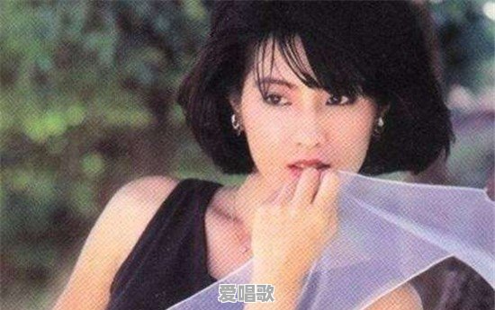 费玉清与哥哥张菲为何不同姓 费玉清与哥哥张菲为何不同姓 - 爱唱歌