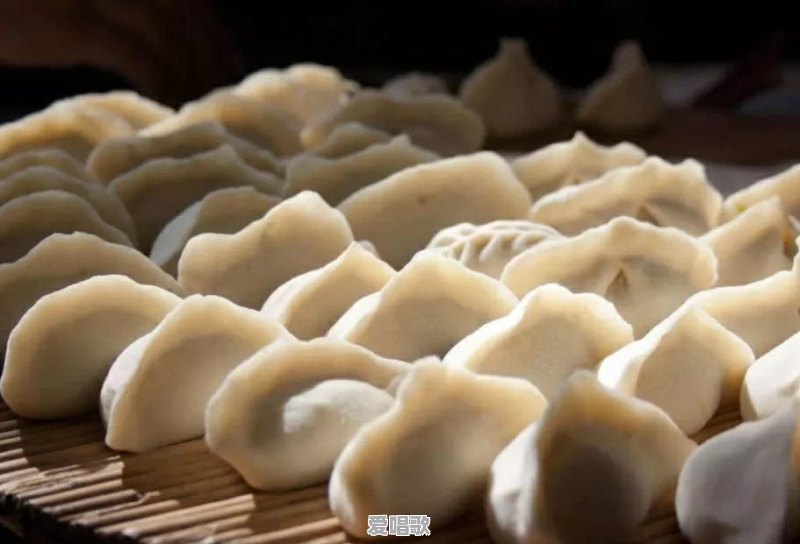 应天门网红歌手 应天门网红歌手 - 爱唱歌