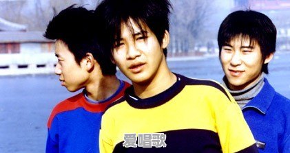 为什么现在感觉70,80年代的歌越听越有味道 为什么现在感觉70,80年代的歌越听越有味道 - 爱唱歌