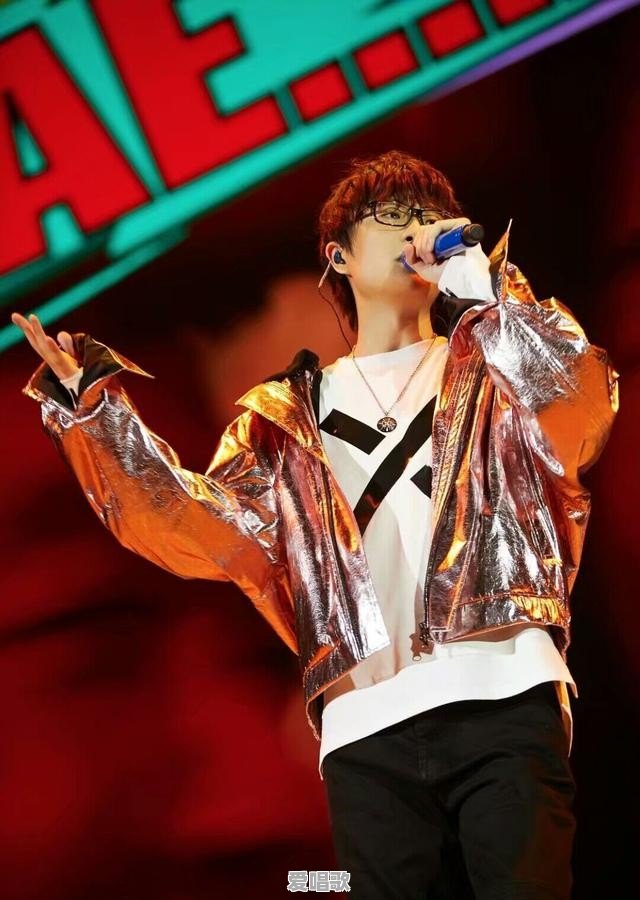 许嵩、六哲、欢子、郑源等这些明星,歌曲都广为流传,为什么就是不火呢 许嵩、六哲、欢子、郑源等这些明星,歌曲都广为流传,为什么就是不火呢 - 爱唱歌
