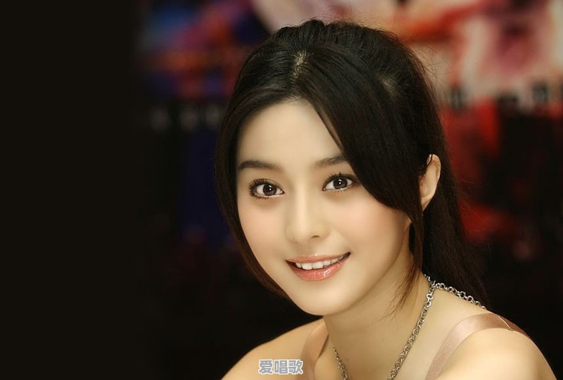 活跃在八十年代歌坛的著名女歌唱家(含歌手歌星)有哪些 活跃在八十年代歌坛的著名女歌唱家(含歌手歌星)有哪些 - 爱唱歌