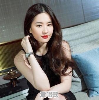 活跃在八十年代歌坛的著名女歌唱家(含歌手歌星)有哪些 活跃在八十年代歌坛的著名女歌唱家(含歌手歌星)有哪些 - 爱唱歌