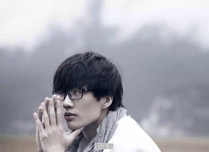 顶峰状态下的三位歌手,许嵩的构词,周杰伦的作曲,林俊杰的唱功,炮制一个专辑,会在华语乐坛引起多大的反响 顶峰状态下的三位歌手,许嵩的构词,周杰伦的作曲,林俊杰的唱功,炮制一个专辑,会在华语乐坛引起多大的反响 - 爱唱歌