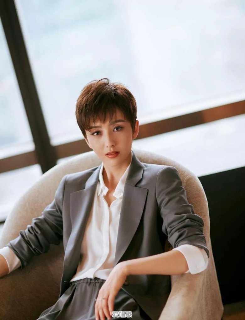 如果你很喜欢一个人,但是对方只把你当做朋友,你要不要放弃呢 如果你很喜欢一个人,但是对方只把你当做朋友,你要不要放弃呢 - 爱唱歌