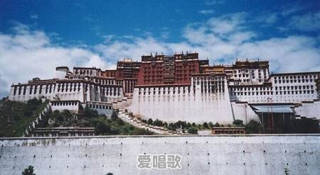 你们认为最漂亮的街拍照片有哪些?可以分享吗 你们认为最漂亮的街拍照片有哪些?可以分享吗 - 爱唱歌
