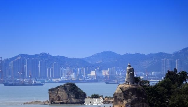 你们认为最漂亮的街拍照片有哪些?可以分享吗 你们认为最漂亮的街拍照片有哪些?可以分享吗 - 爱唱歌