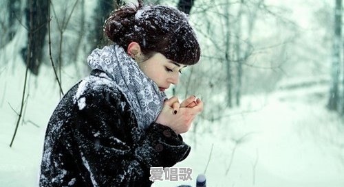 为什么有那么多人想当网红?你怎么看这种现象 为什么有那么多人想当网红?你怎么看这种现象 - 爱唱歌