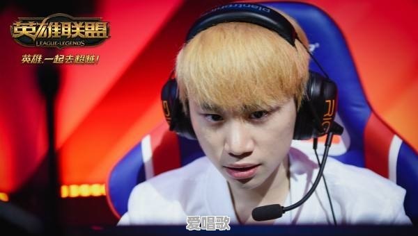 散打哥为什么哭 散打哥为什么哭 - 爱唱歌