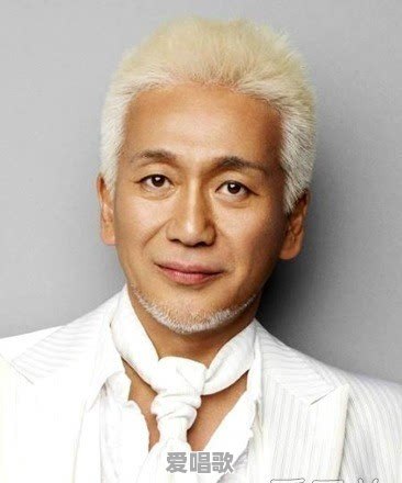 目前世界上有哪些唱功顶尖的男歌手 目前世界上有哪些唱功顶尖的男歌手 - 爱唱歌