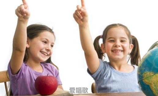 女儿马上小学四年级了,平时生活中也不算笨,可就是数学反应迟钝,怎么办 女儿马上小学四年级了,平时生活中也不算笨,可就是数学反应迟钝,怎么办 - 爱唱歌