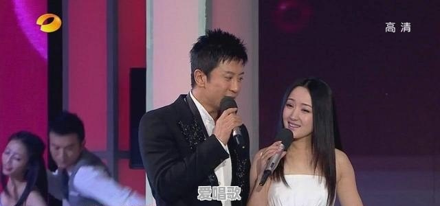 你是否还记得当年歌坛金童玉女毛宁、杨钰莹的《心雨》 你是否还记得当年歌坛金童玉女毛宁、杨钰莹的《心雨》 - 爱唱歌
