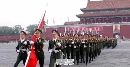《惊雷》风波具体是怎么回事 《惊雷》风波具体是怎么回事 - 爱唱歌