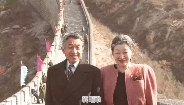 日本天皇为何现在退位 日本天皇为何现在退位 - 爱唱歌