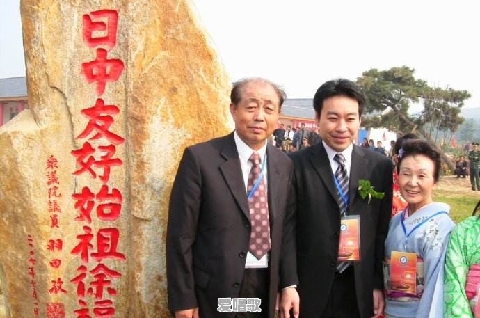日本天皇为何现在退位 日本天皇为何现在退位 - 爱唱歌