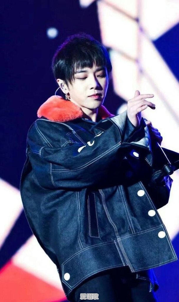 为什么有人说华语乐坛在02到09之间，突然兴起了很多中国风的歌曲 - 爱唱歌