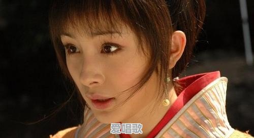 国内目前哪些女艺人称得上顶级流量?排前三的都有谁 国内目前哪些女艺人称得上顶级流量?排前三的都有谁 - 爱唱歌